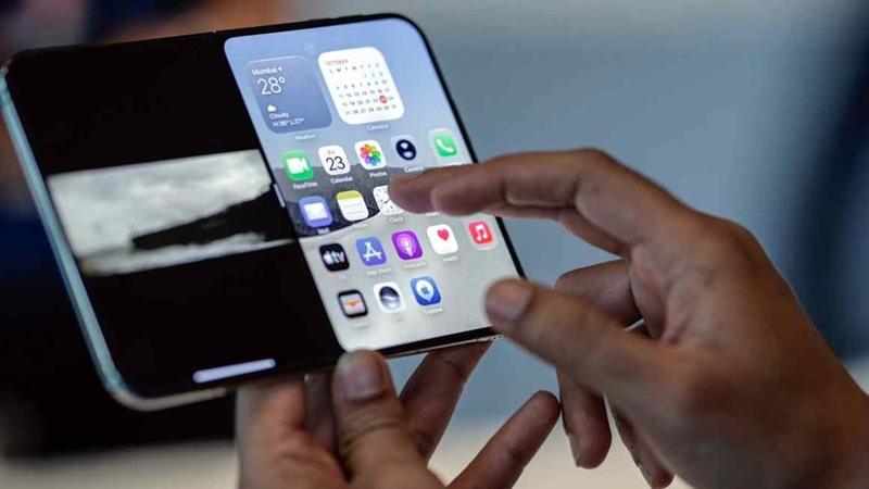 Claims of flaws in Big Tech company’s first foldable smartphone are a setback for new chief executive John Ternus