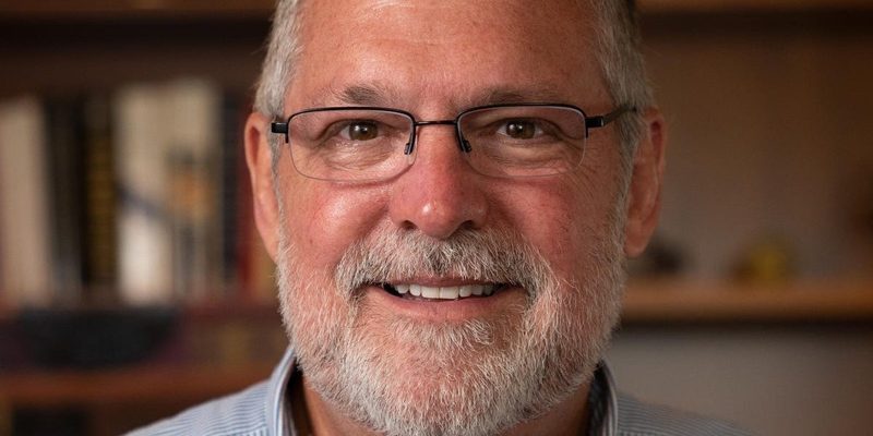 Microsoft is offering buyouts to around 60,000 employees. Former Microsoft VP of HR shares what to consider before accepting a buyout offer.