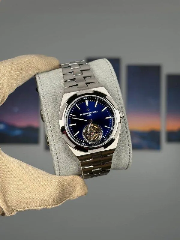 Vacheron Constantin Overseas Tourbillon ref. 6000V/210T-H032, titanium